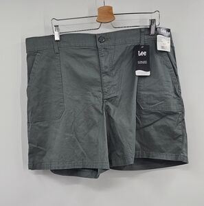 Lee Green Utility Shorts NWT Size 20